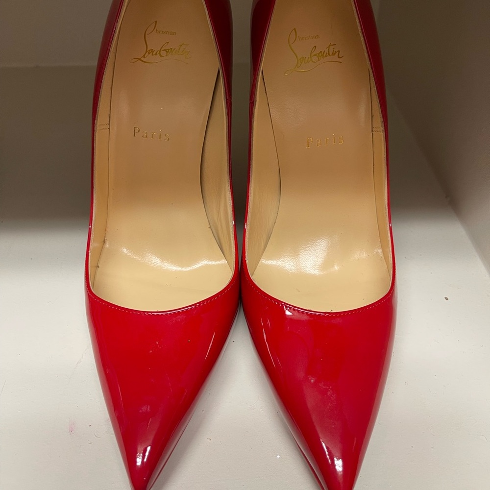 Red Christian Louboutin So Kate 39.5
